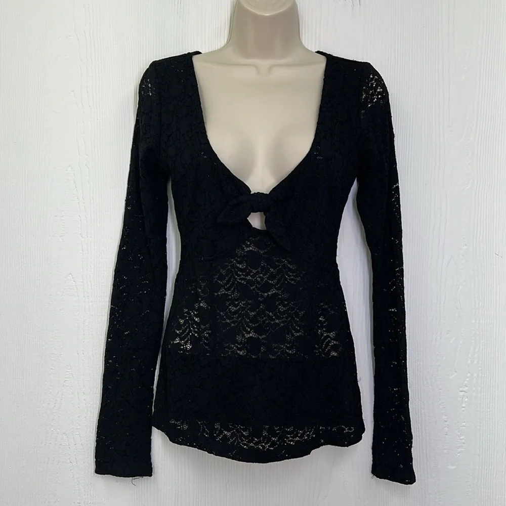 Free People - In Your Arms Black Lace Knotted Front Long Sleeve Blouse Size SM